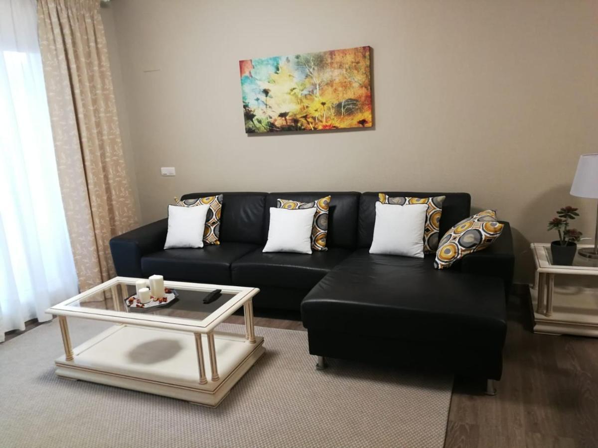 Gran Apartamento Para 6 Personas En ฟูเอนฮิโรลา ภายนอก รูปภาพ